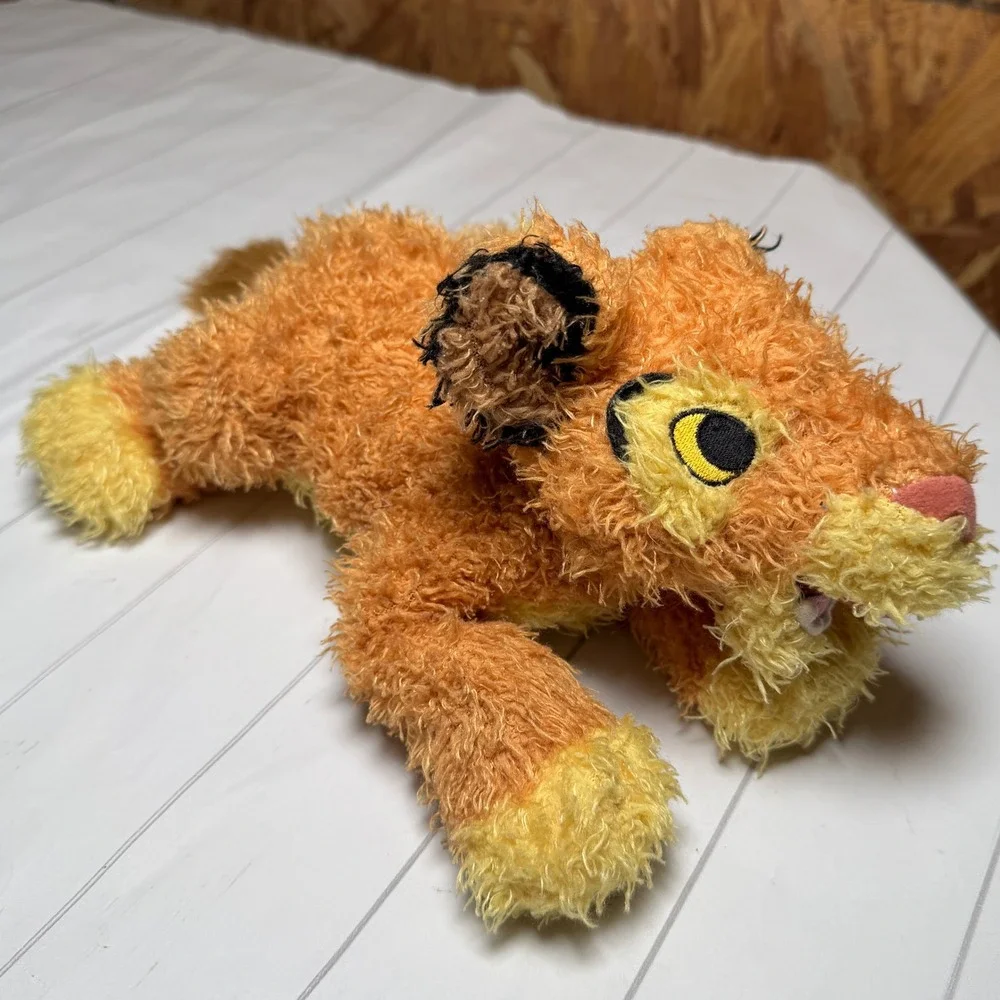 Disney Store The Lion King 12